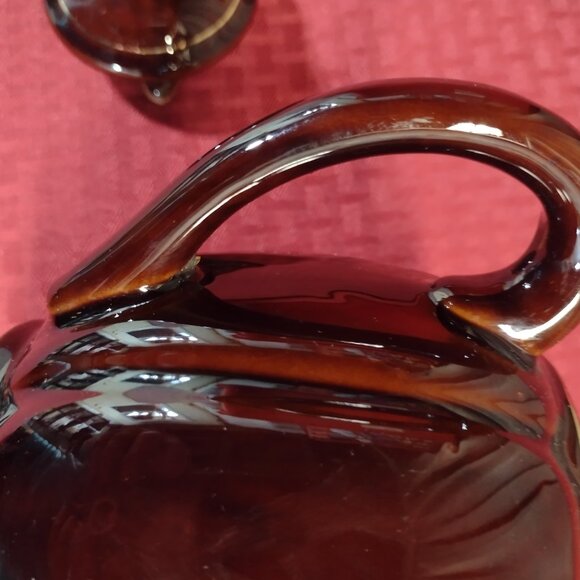 Hand-painted Ceramic Tea Pot – Brown, Gold, and Floral Design, Made in Japan - Picture 9 of 10